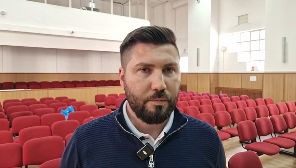 Edilul Cătălin Marian Apostol îi îndeamnă pe consilierii din Cernavodă la responsabilitate și maturitate: administrația locală are nevoie de stabilitate, echilibru și dialog real!