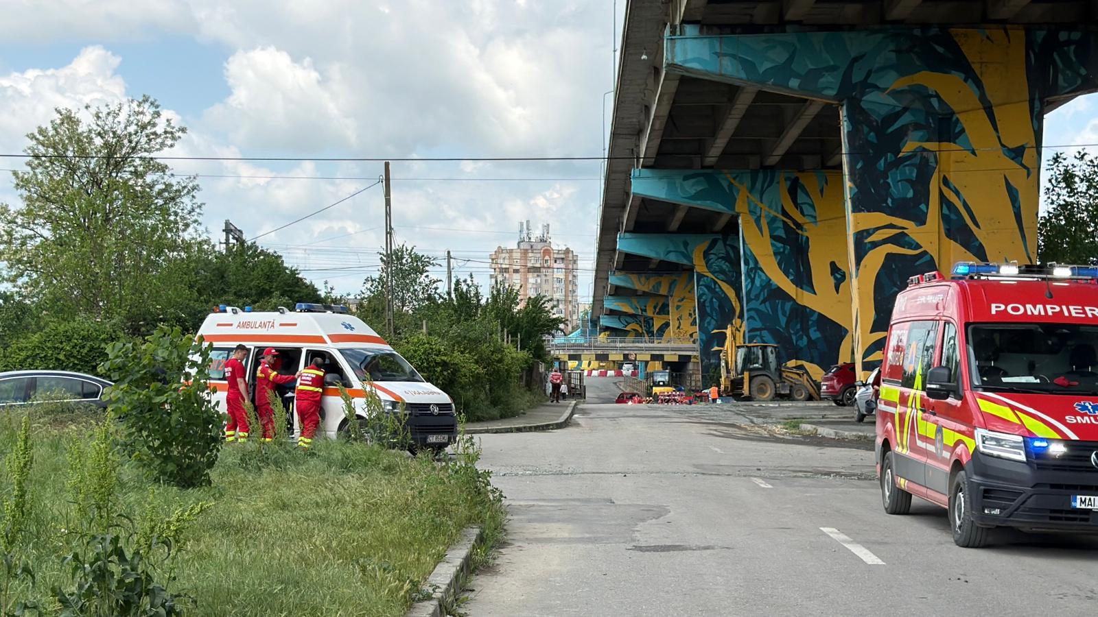 FOTO VIDEO Cine este femeia care a murit astăzi, în Medgidia după ce a căzut de pe podul din municipiu