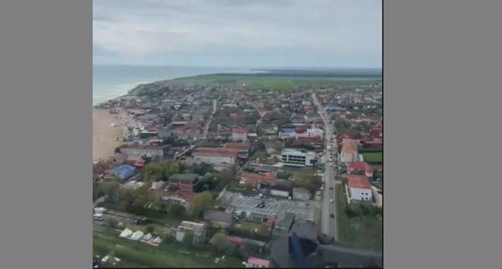 FOTO VIDEO Imagini din elicopter! Iată cum se circulă pe litoral și pe Autostrada Soarelui A2 și ce recomandări fac polițiștii