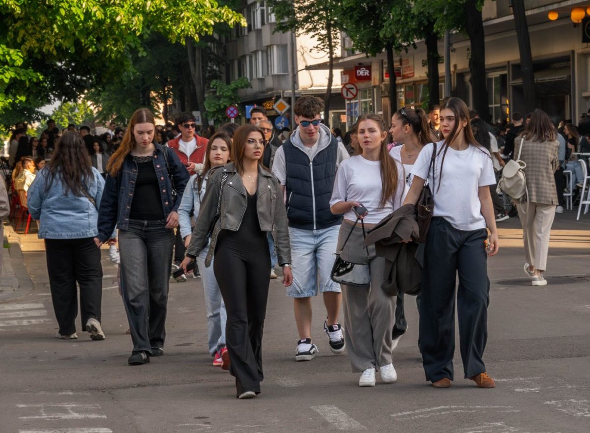 Centrul Constanței, redat pietonilor pentru două zile: Vezi aici restricțiile ce se impun după ce bulevardul Tomis devine pietonal în acest weekend