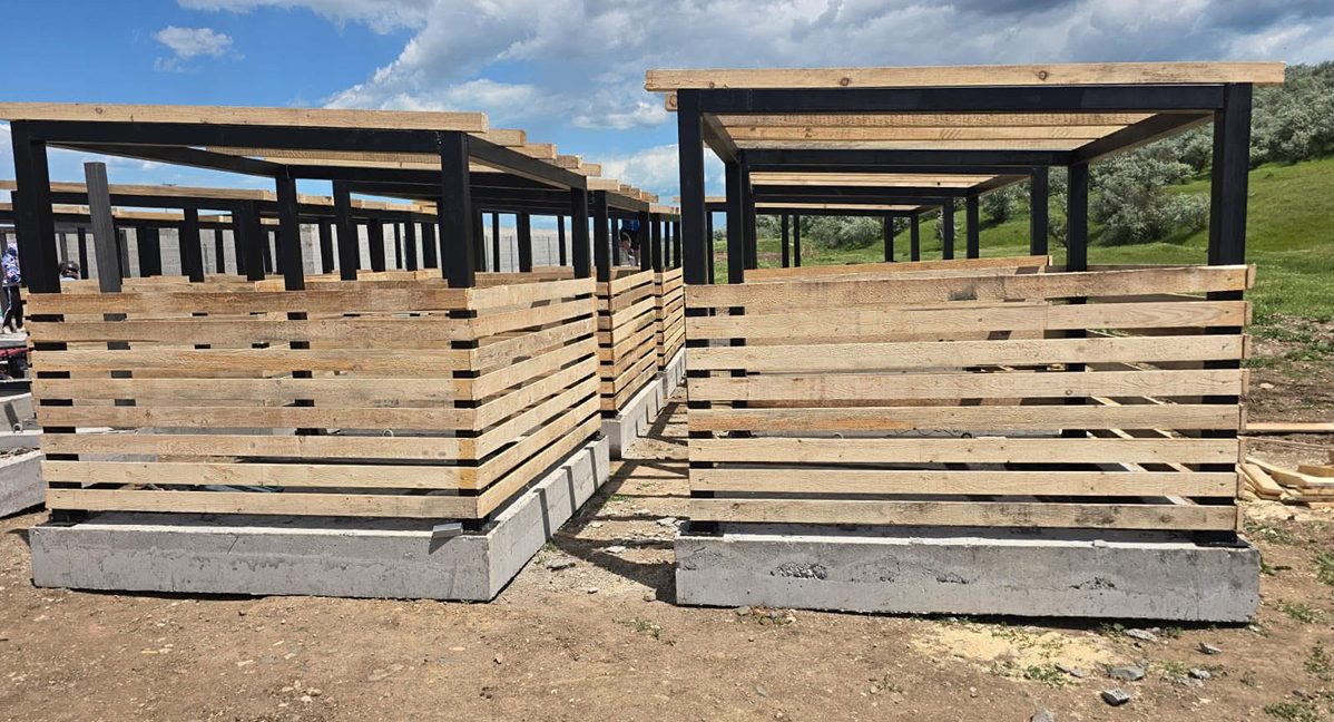 FOTO Primăria Cumpăna: Avansează rapid lucrările proiectului de amenajare a 49 de platforme individuale pentru fermieri