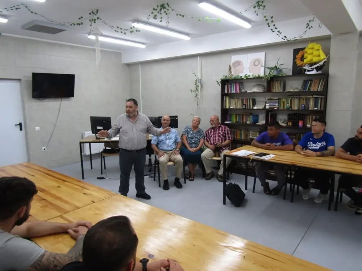 Reprezentanții Berean Prison Ministries, din SUA, activitate moral-religioasă la Penitenciarul Constanța Poarta Albă