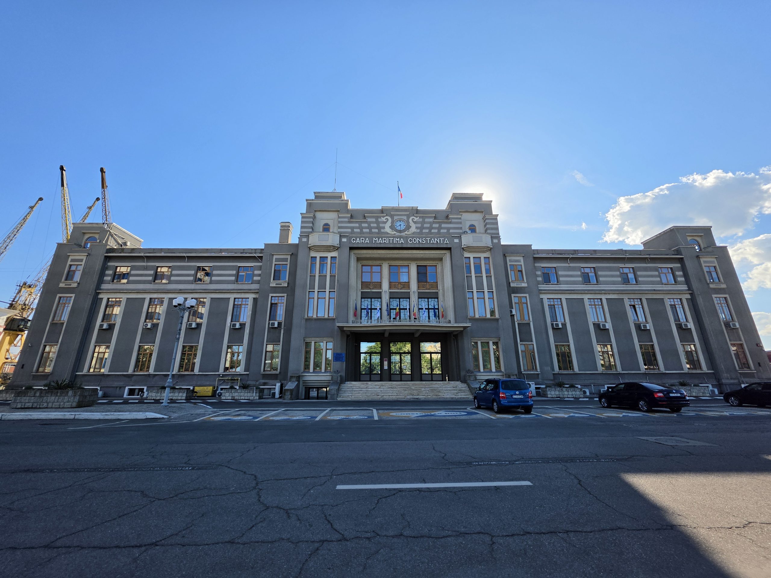 Compania Națională Administrația Porturilor Maritime S.A. Constanța a declanșat procedura de recrutare și selecție pentru ocuparea funcției de Director Financiar al societății