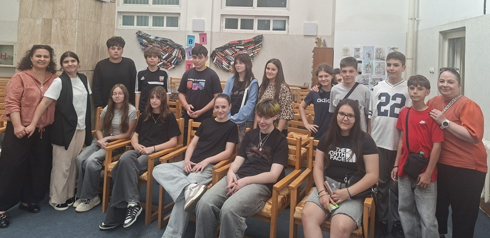 Excursie culturală pentru elevii Școlii Gimnaziale Mihai Eminescu Costinești premiați în cadrul proiectului intitulat Școală – Familie – Comunitate