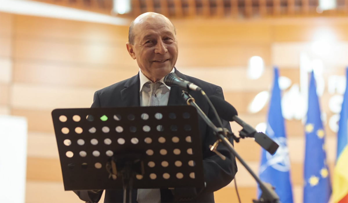 Traian Băsescu, despre blocajul în negocierile pentru guvern: Mai vedem la toamnă!
