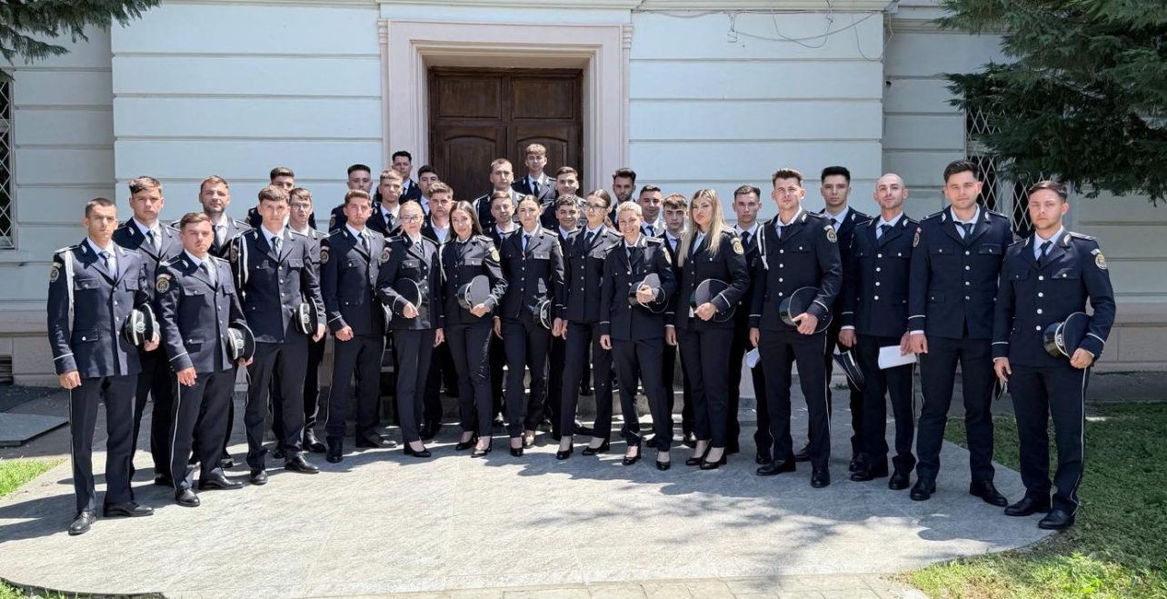 Mai mulți polițiști la mare: o nouă promoție de agenți de poliție a fost încadrată la IPJ Constanța