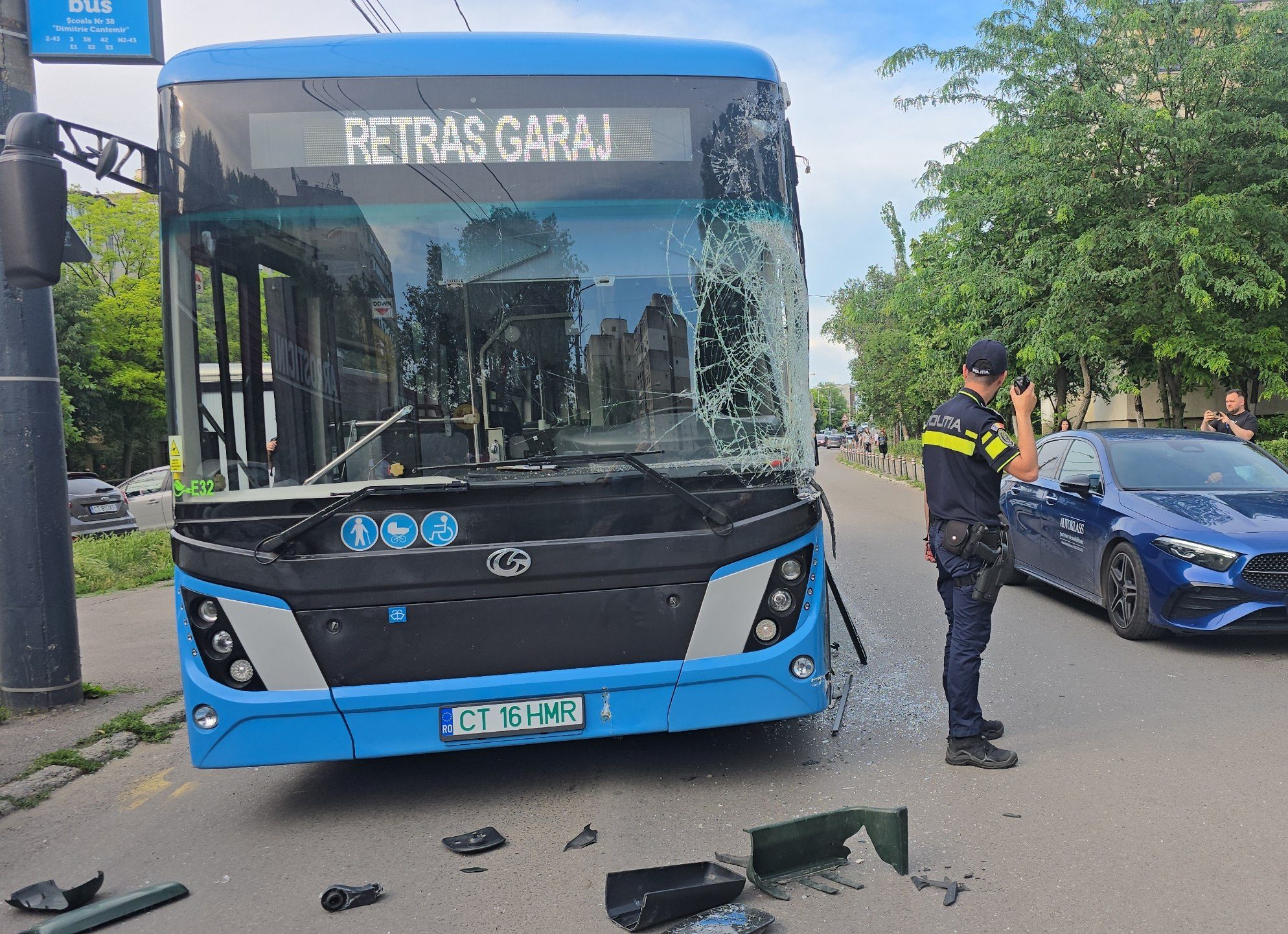 CT BUS autobuz implicat în accident