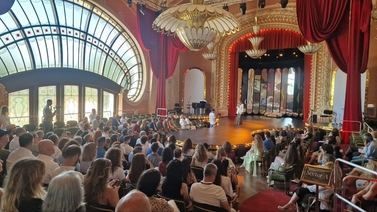 FOTO VIDEO Deschiderea oficială a cafenelei din Cazinoul Constanța: Invitați de seamă iau parte la eveniment