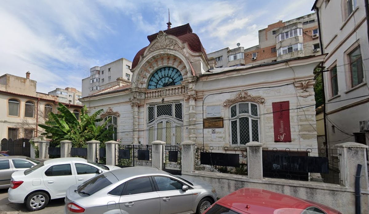 Lucrări la Vila Constantinidi din Constanța: Comisia Zonală a Monumentelor Istorice a APROBAT punerea în siguranță a clădirii! Ce au spus specialiștii