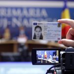 România trece la noua carte de identitate. Buletinul electronic devine documentul standard. Când va mai fi eliberat cel clasic