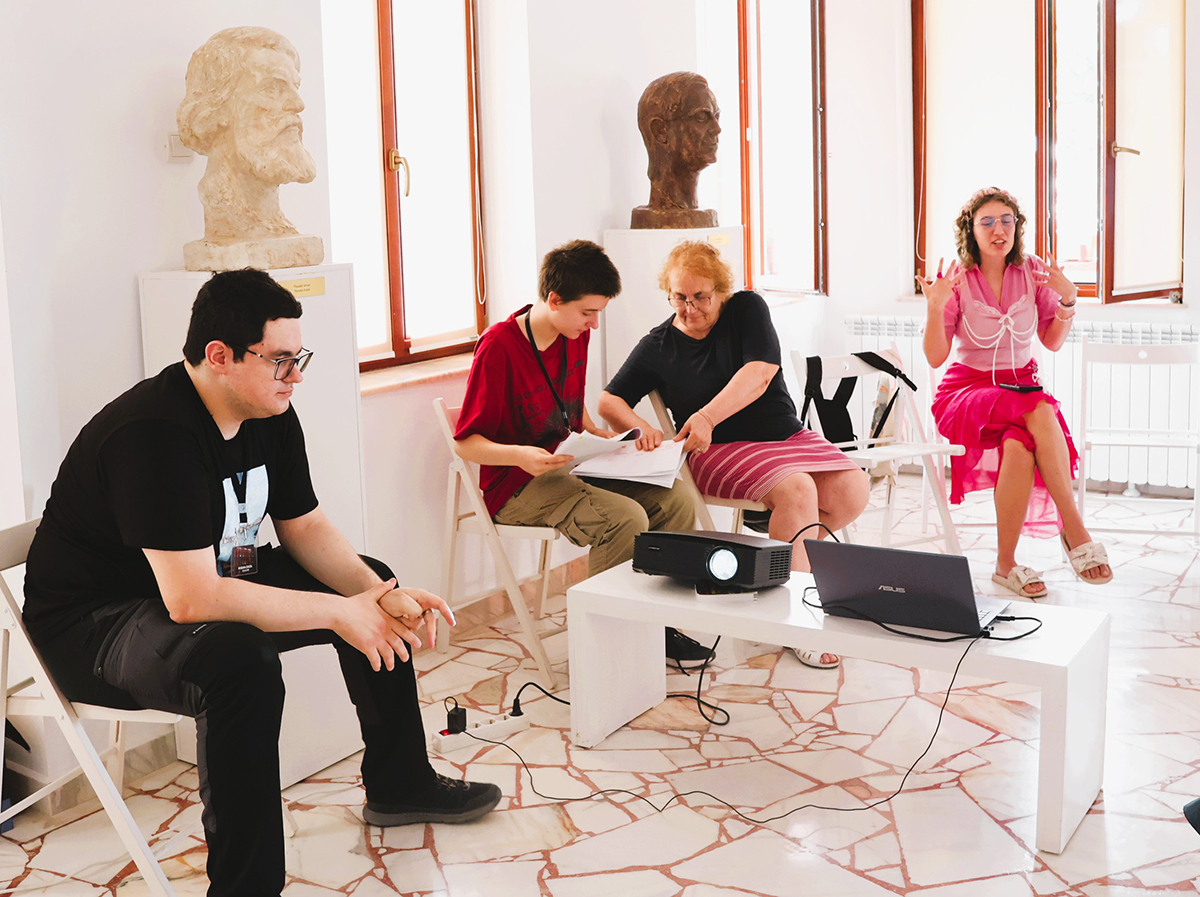 FOTO Atelier dedicat mitologiei și universului benzilor desenate, la Muzeul de Artă Constanța: Cum puteți participa la viitoarele evenimente