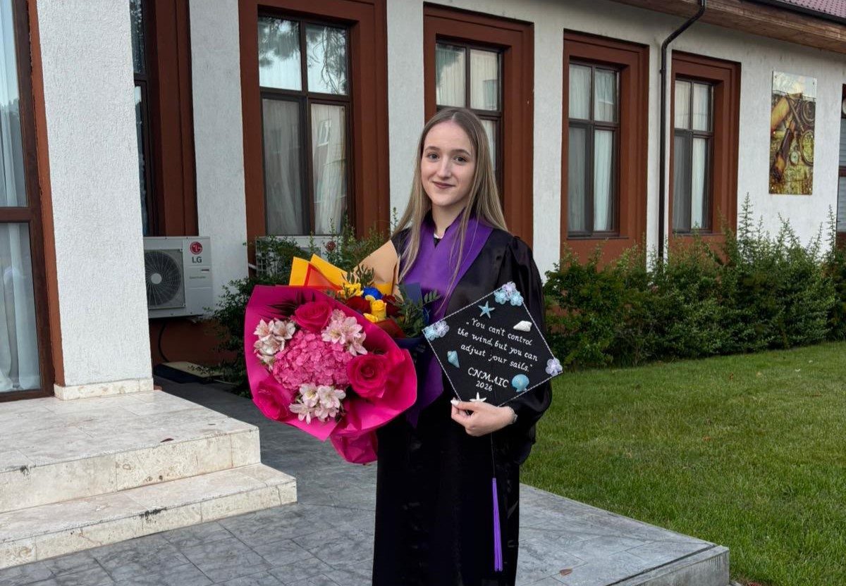 Tinerii excepționali ai Colegiului Național Militar Alexandru Ioan Cuza: Absolventa Maria Nanu, admisă la Academia Forțelor Aeriene Henri Coandă