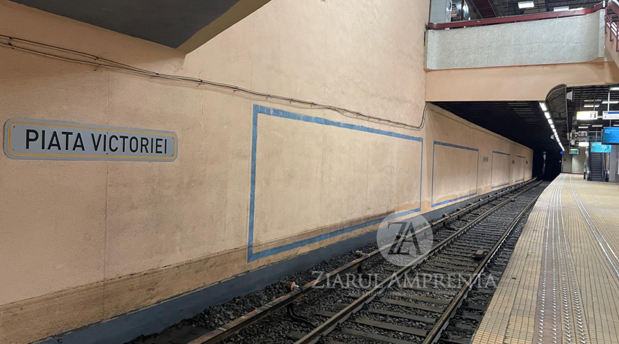 FOTO Metroul circulă din nou pe toată Magistrala 1, după ce stația Piața Victoriei 2 a fost inundată ieri