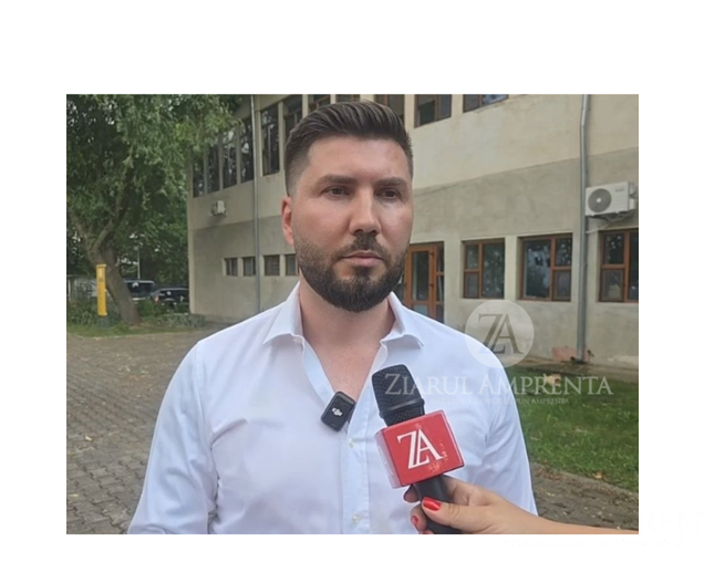 Astăzi se judecă primul termen în procesul prin care fostul viceprimar al orașului Cernavodă, Cătălin Marian Apostol, contestă demiterea din funcție