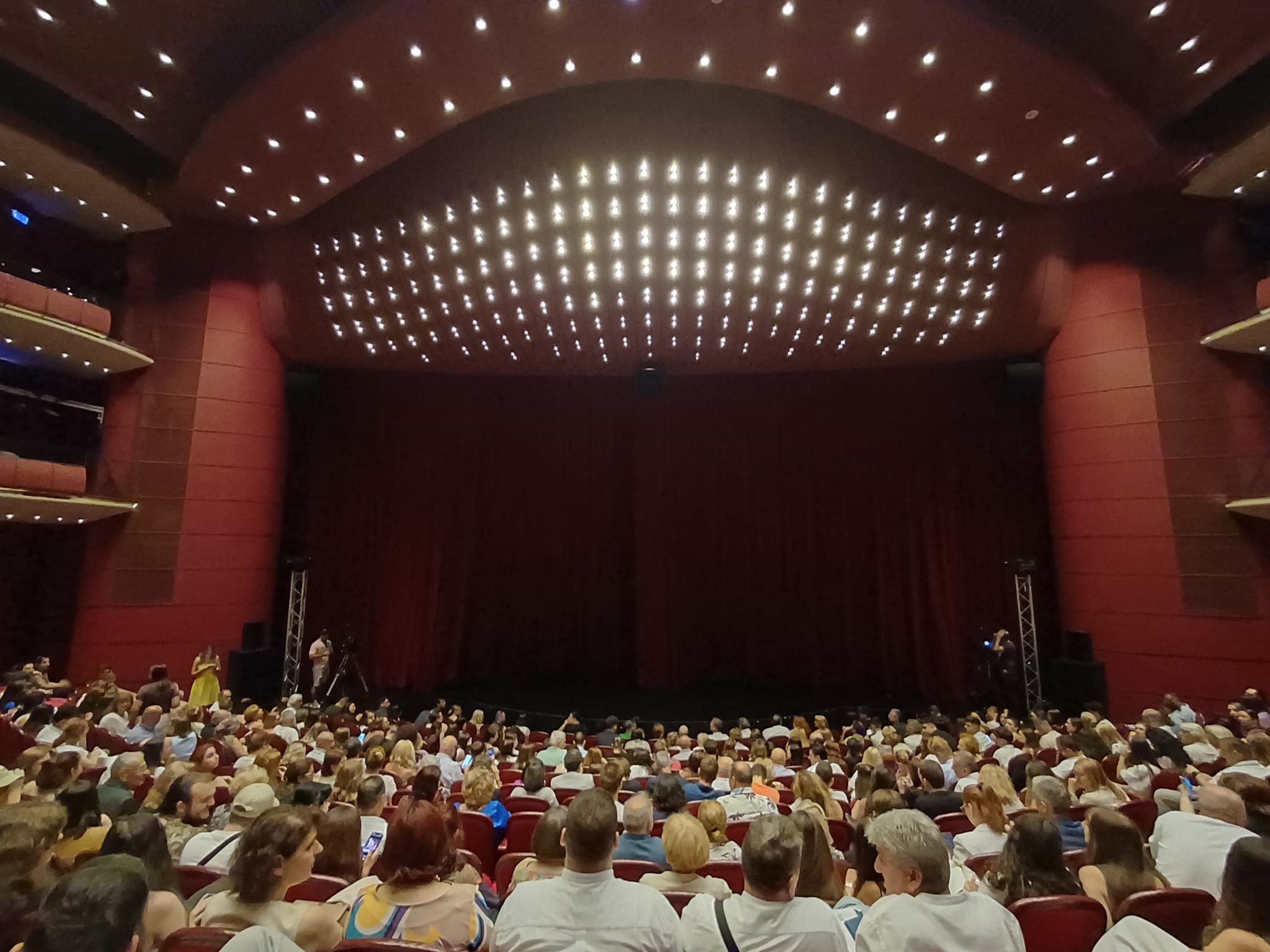Spectacolul Romeo și Julieta, în regia lui Toma Enache