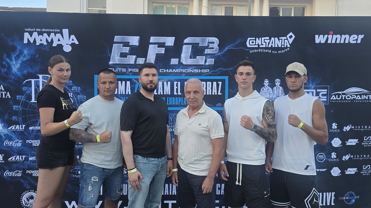 FOTO VIDEO Cătălin Marian Apostol, alături de campionii din Cernavodă la Gala Elite Fighting Championship, în Piațeta Cazino din Mamaia