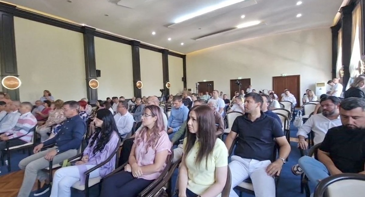 FOTO VIDEO Ședință la Consiliul Județean Constanța: Rectificări bugetare, modificări de organigrame și trecerea clădirii Acvariului la Primăria Constanța, pe ordinea de zi