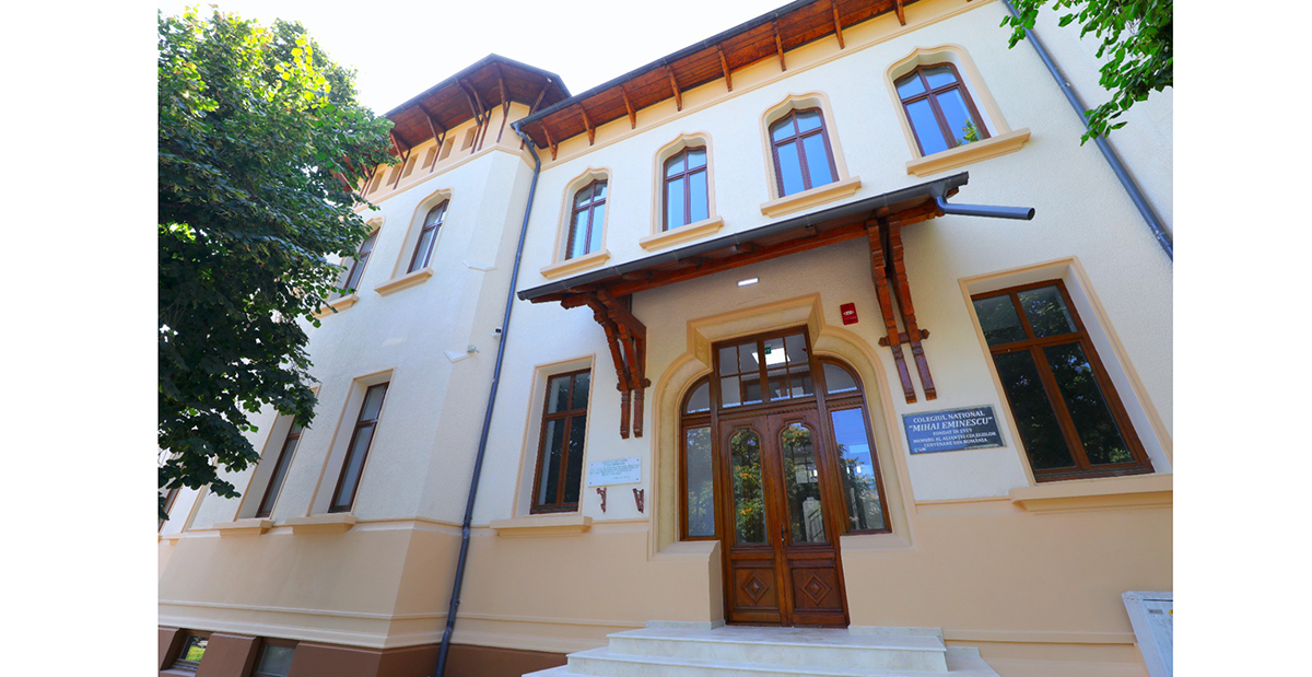 FOTO Cum arată Colegiul Național Mihai Eminescu din Constanța după modernizare: Investiție de 4,5 milioane de euro