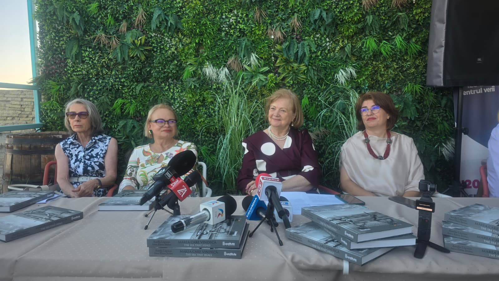 Lansare volum Aurelia Lăpușan