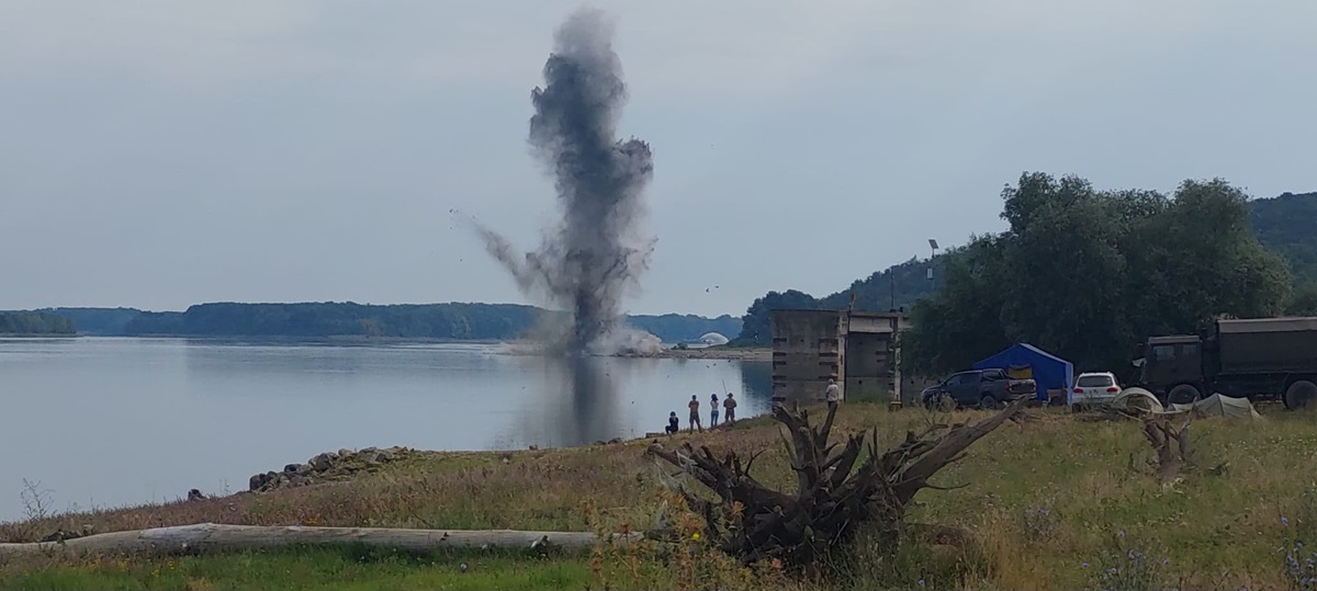 VIDEO O Nouă detonare controlată pentru asigurarea debitului de apă necesar funcționării Reactorului 2 de la Cernavodă