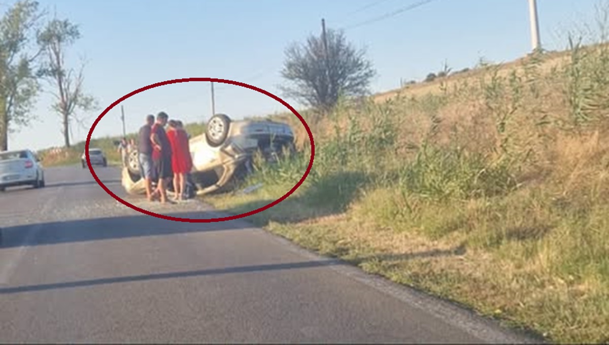 Accident între Agighiol și Tulcea! O mașină s-a răsturnat