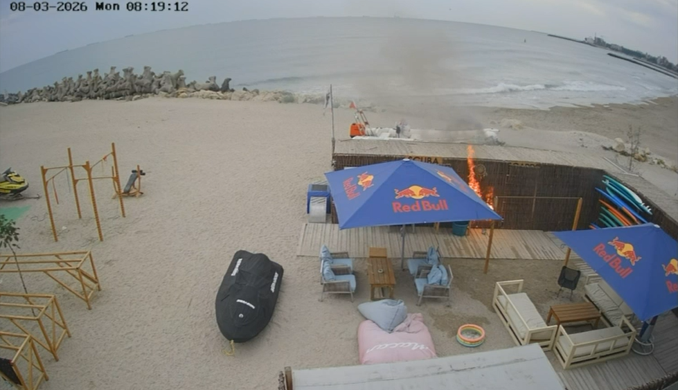 VIDEO Vezi aici momentul în care a izbucnit incendiul la magazia spotului din incinta Zoom Beach din Constanța