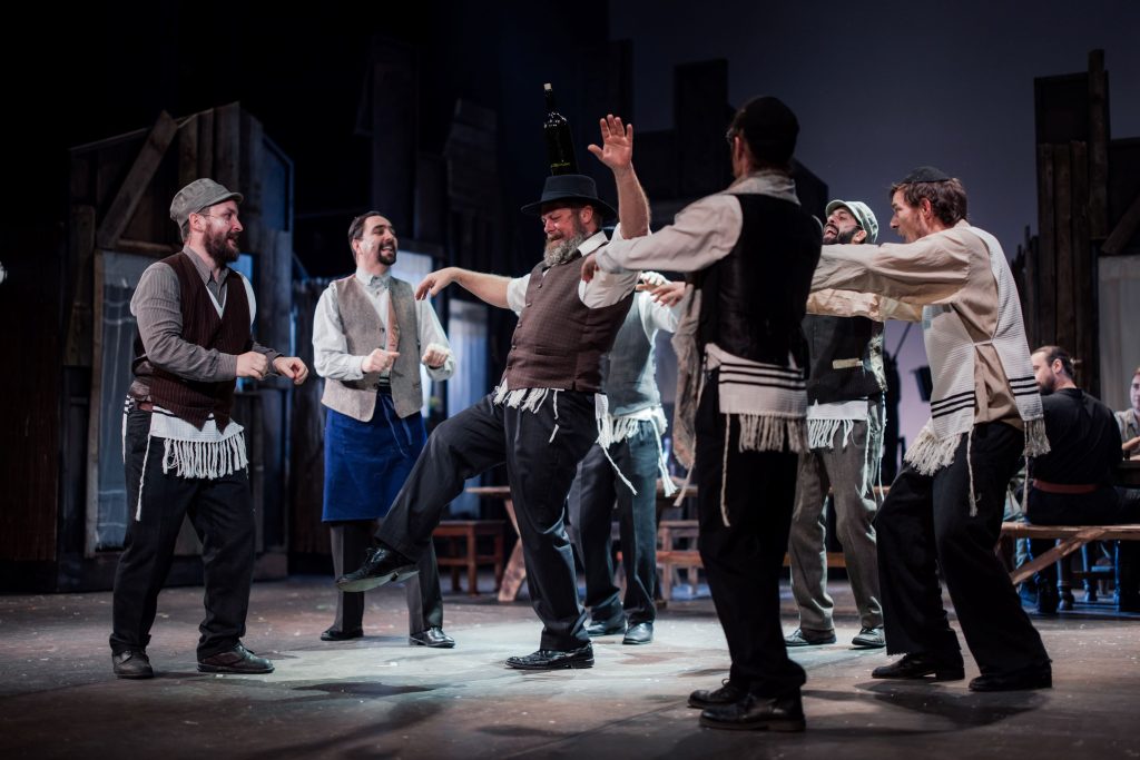 Începe o săptămână de teatru și muzică la SEAS 2026, cu Madrigal, SEAStreet și spectacole din țară și din Republica Moldova