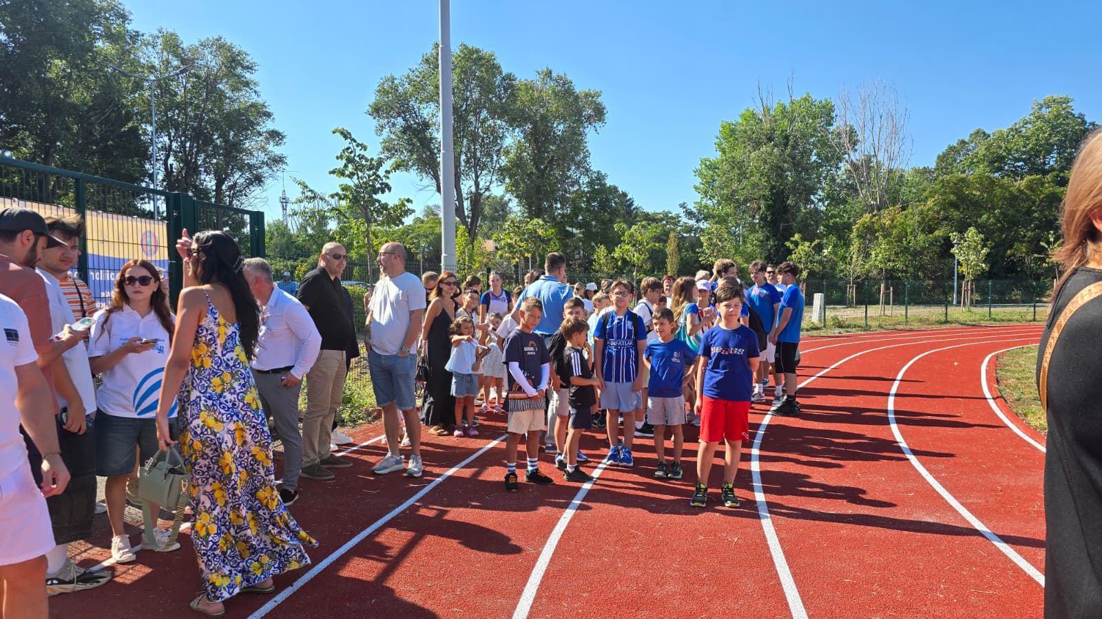Inaugurarea pistei de atletism de la Palatul Copiilor