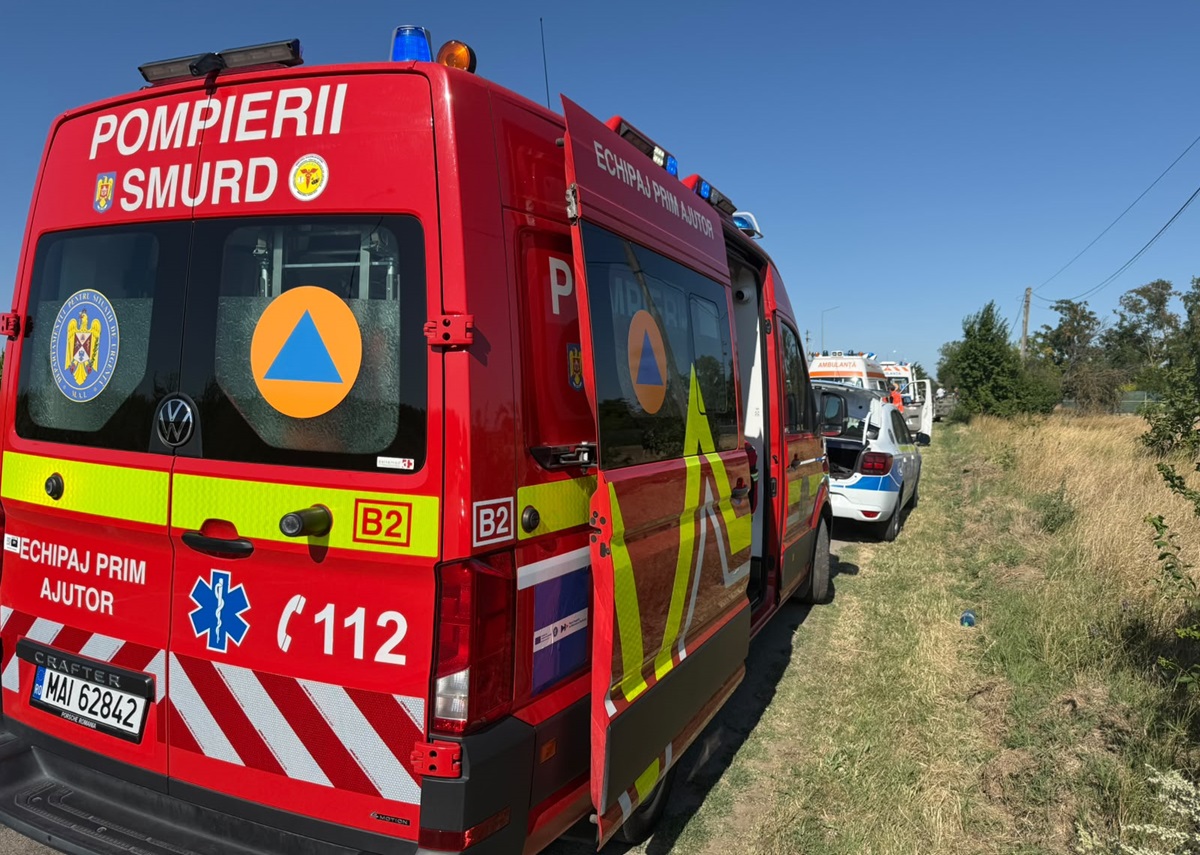 OFICIAL: Cum a avut loc TERIBILUL accident de pe DN22, de lângă Sibioara. Șase persoane au fost rănite
