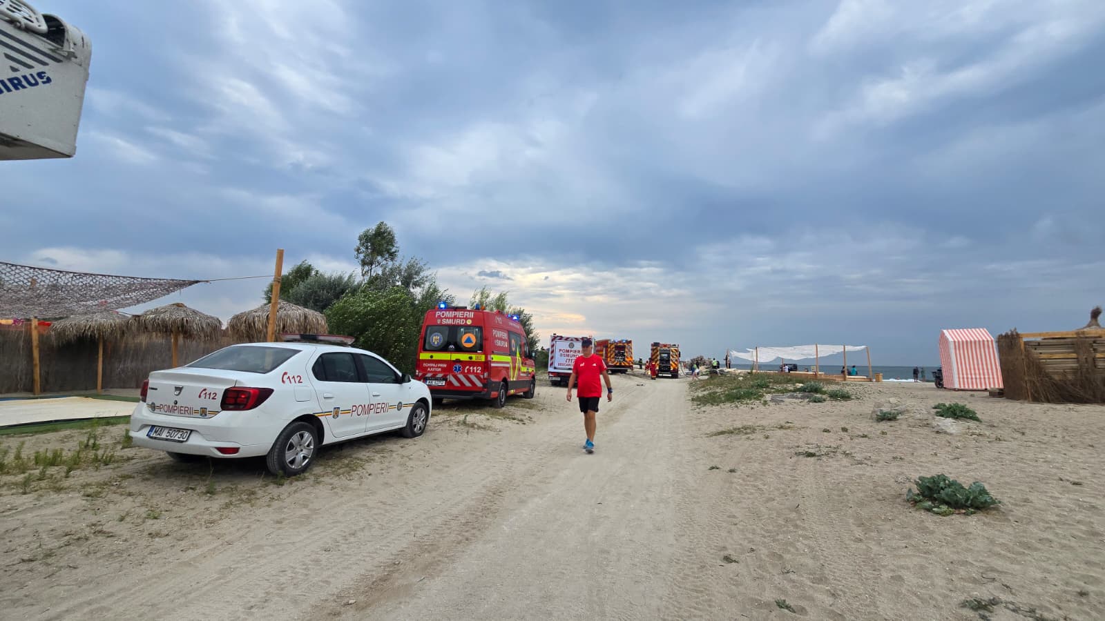 Incendiu plajă zoom Constanța, sursa foto Ziarul Amprenta
