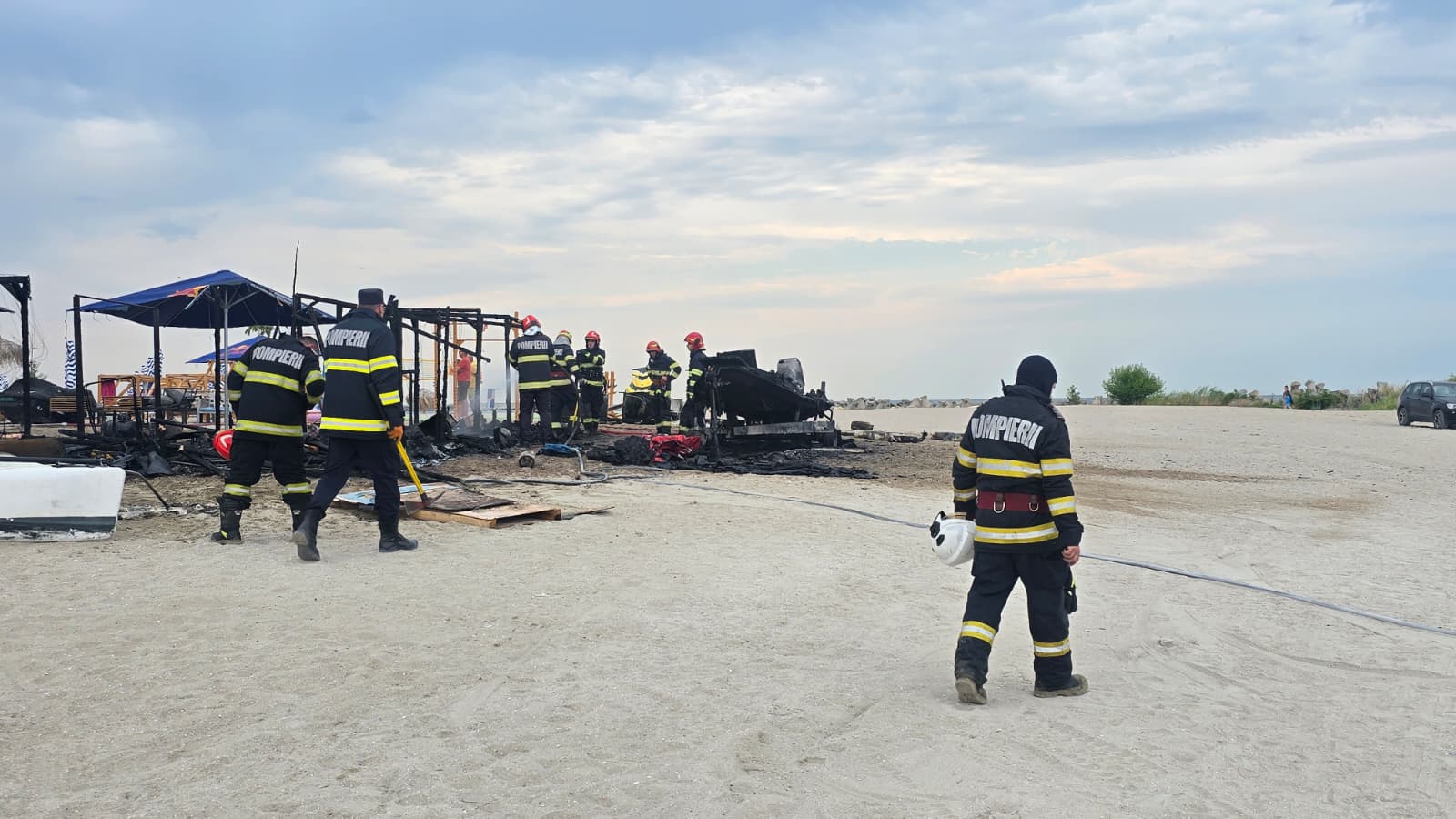 Incendiu plajă zoom Constanța, sursa foto Ziarul Amprenta