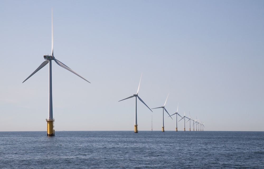 Guvernul a aprobat perimetrele pentru eoliene offshore în Marea Neagră. România face un pas spre primele centrale eoliene pe mare