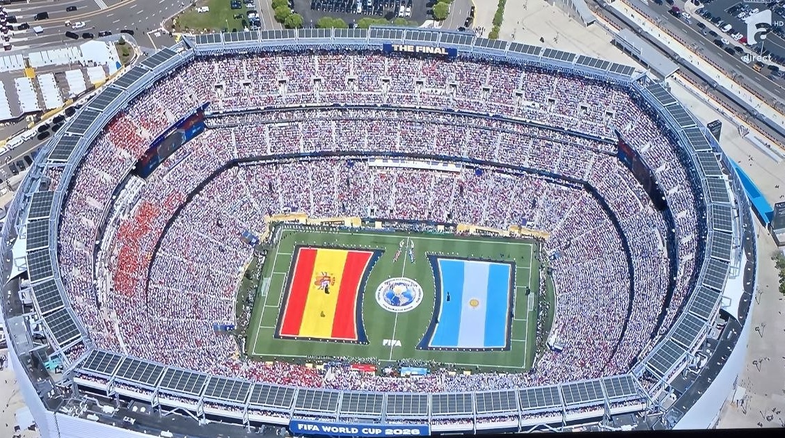 Lionel Messi îşi încheie cariera internaţională: „După tot acest timp scurs de la finală, după ce m-am gândit îndelung, vreau să vă anunţ pe toţi că mă retrag din fotbalul internaţional!