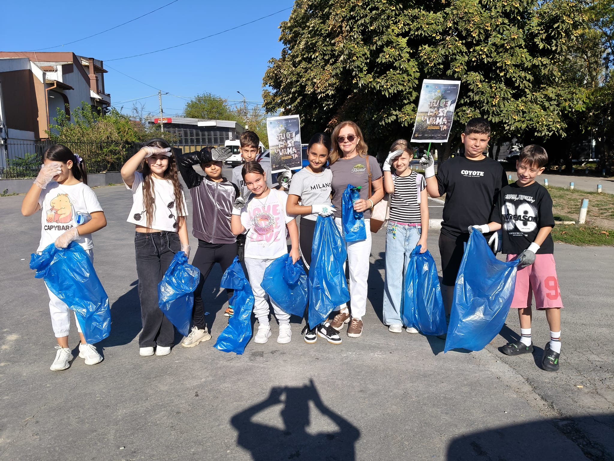 Elevi din Costinești, voluntari de Ziua de Curățenie Națională