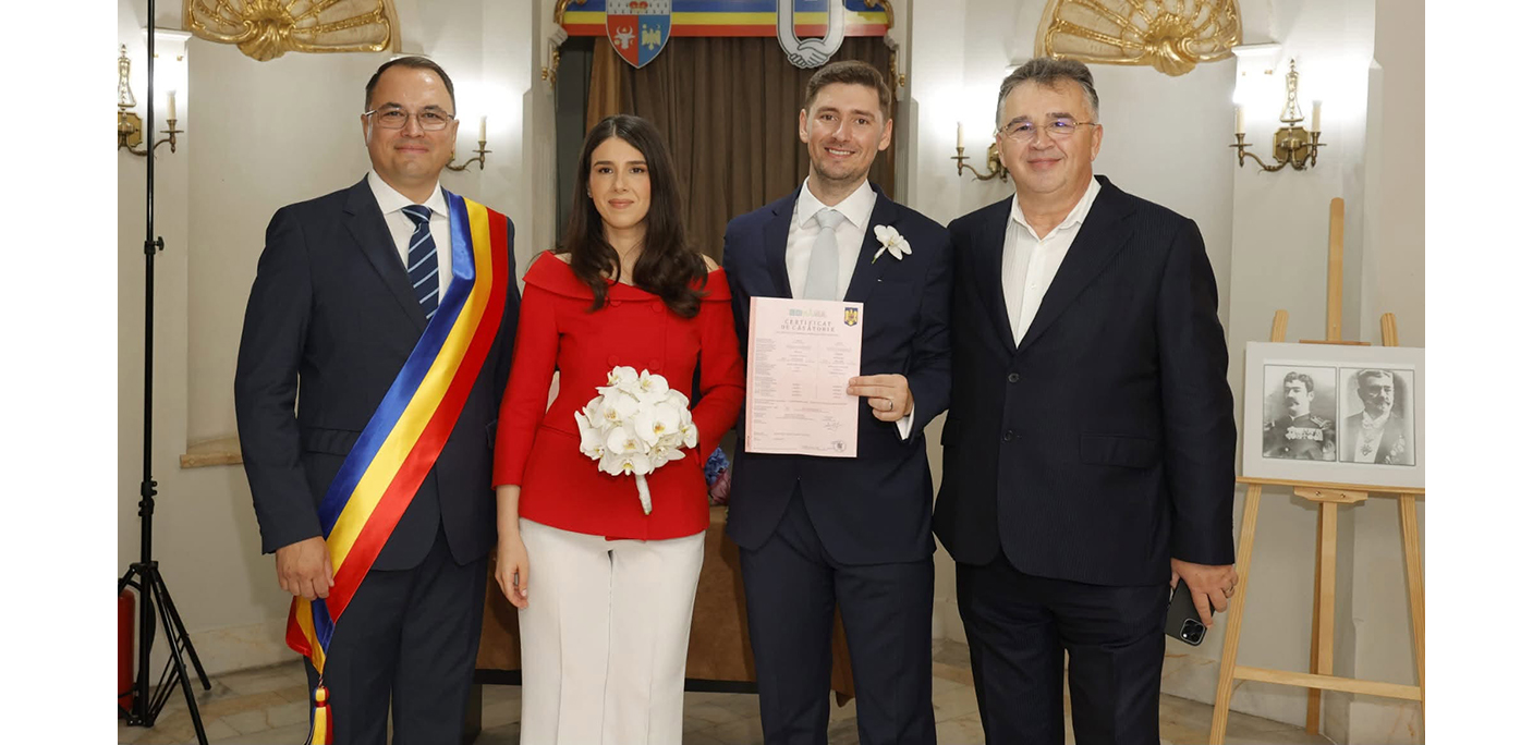 FOTO Marian Oprișan, fostul președinte al CJ Vrancea, și-a măritat fata: Mădălina, astăzi ești cea mai frumoasă mireasă, iar eu cel mai mândru tată!