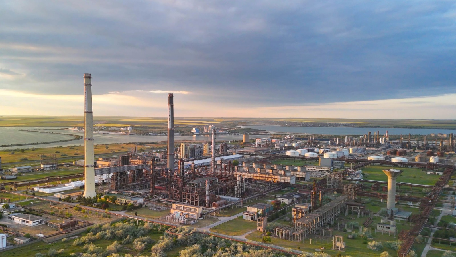 Rompetrol Rafinare se menține în topul exportatorilor, conform Institutului Național de Statistică