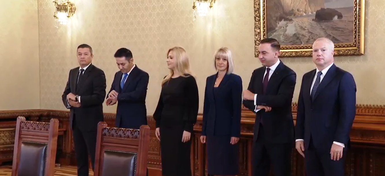 Cine face parte din delegația PSD condusă de Sorin Grindeanu care a ajuns la Cotroceni pentru consultările cu Nicușor Dan