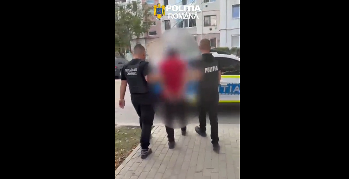 VIDEO A sărit gardul și a furat mâncare din casa unei bătrâne: Hoțul de 29 de ani a ajuns după gratii