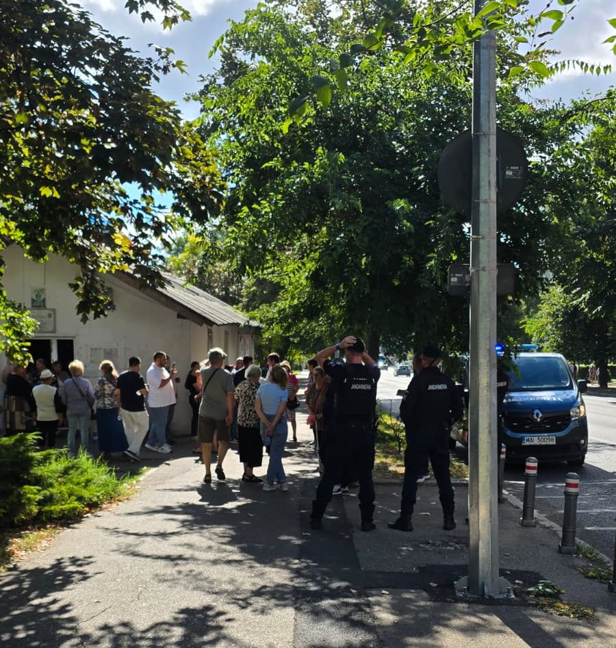 Scandal la Biserica Izvorul Tămăduirii