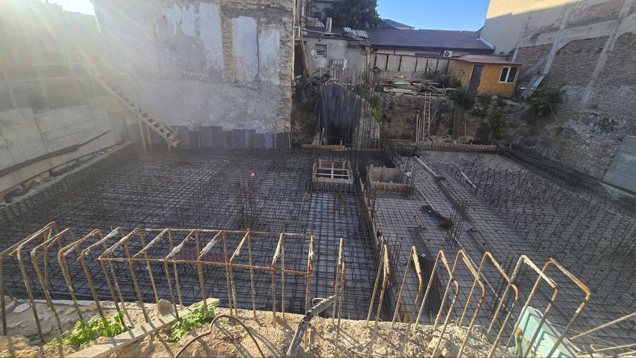 Imobil strada Vasile Alecsandri nr. 14 bulevardul Tomis nr. 34 Florina Moscu Sorina Gina Hortolomei Moscu